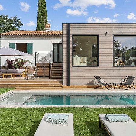 Villa La Temana, rénovée, piscine privée chauffée, grand jardin, plages et commerces à pied, à Cavalaire, près de Saint-Tropez Esterno foto